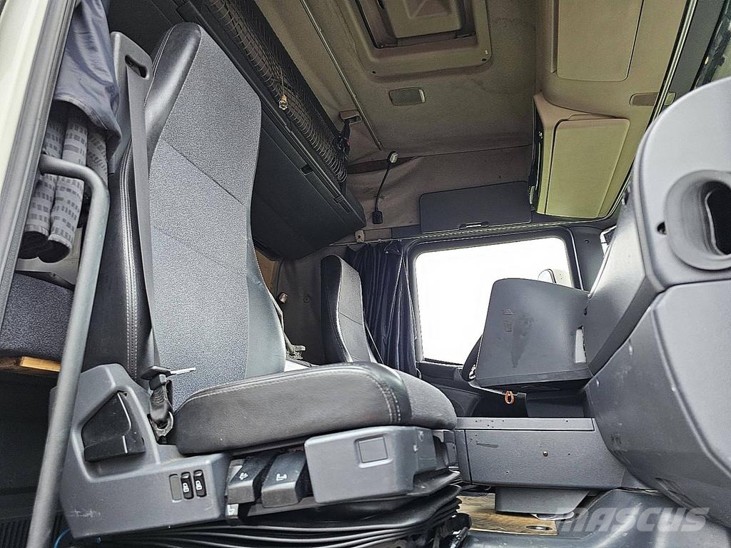Scania R420 HIGHLINE RETARDER 트랙터 유닛