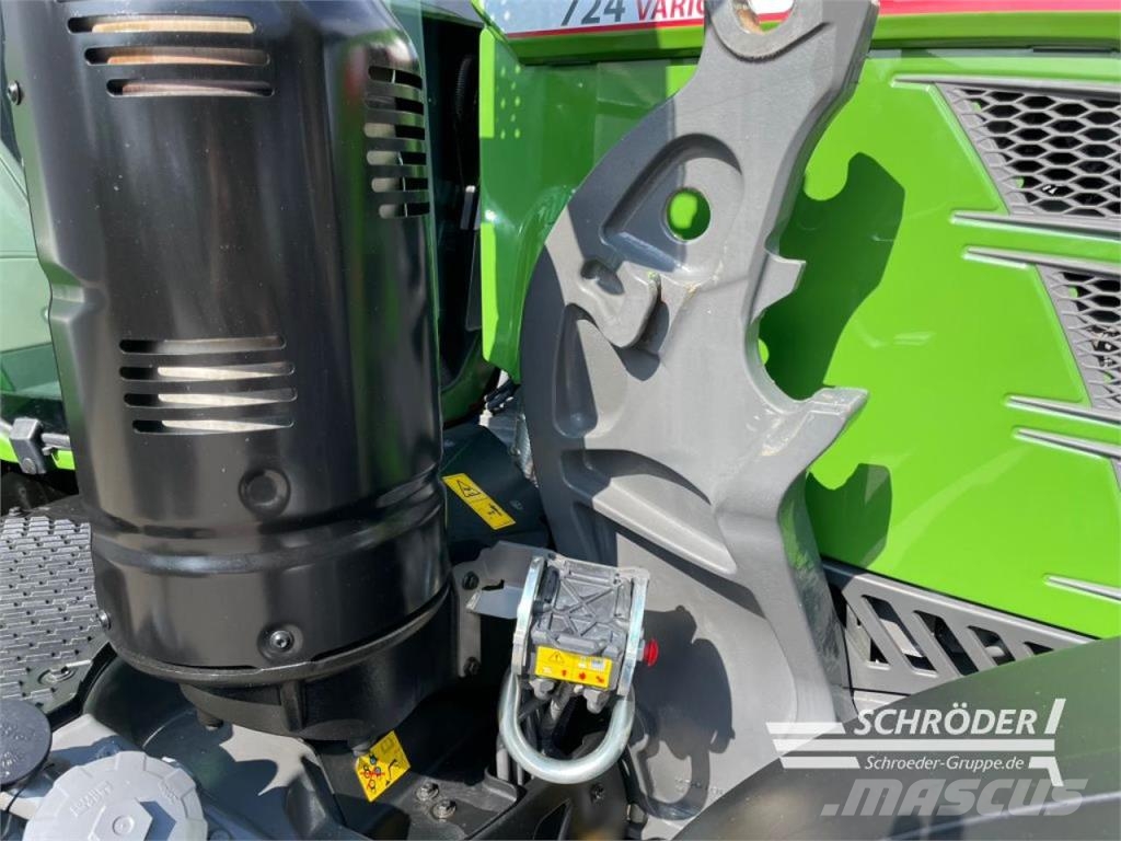 Fendt 724 VARIO GEN6 PROFI PLUS Tractores