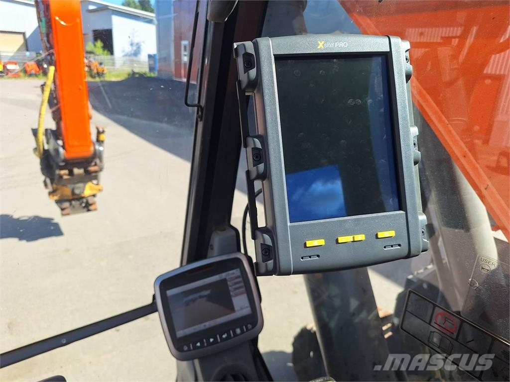 Doosan DX235LCR-5 PYÖRITTÄJÄLLÄ 履带挖掘机