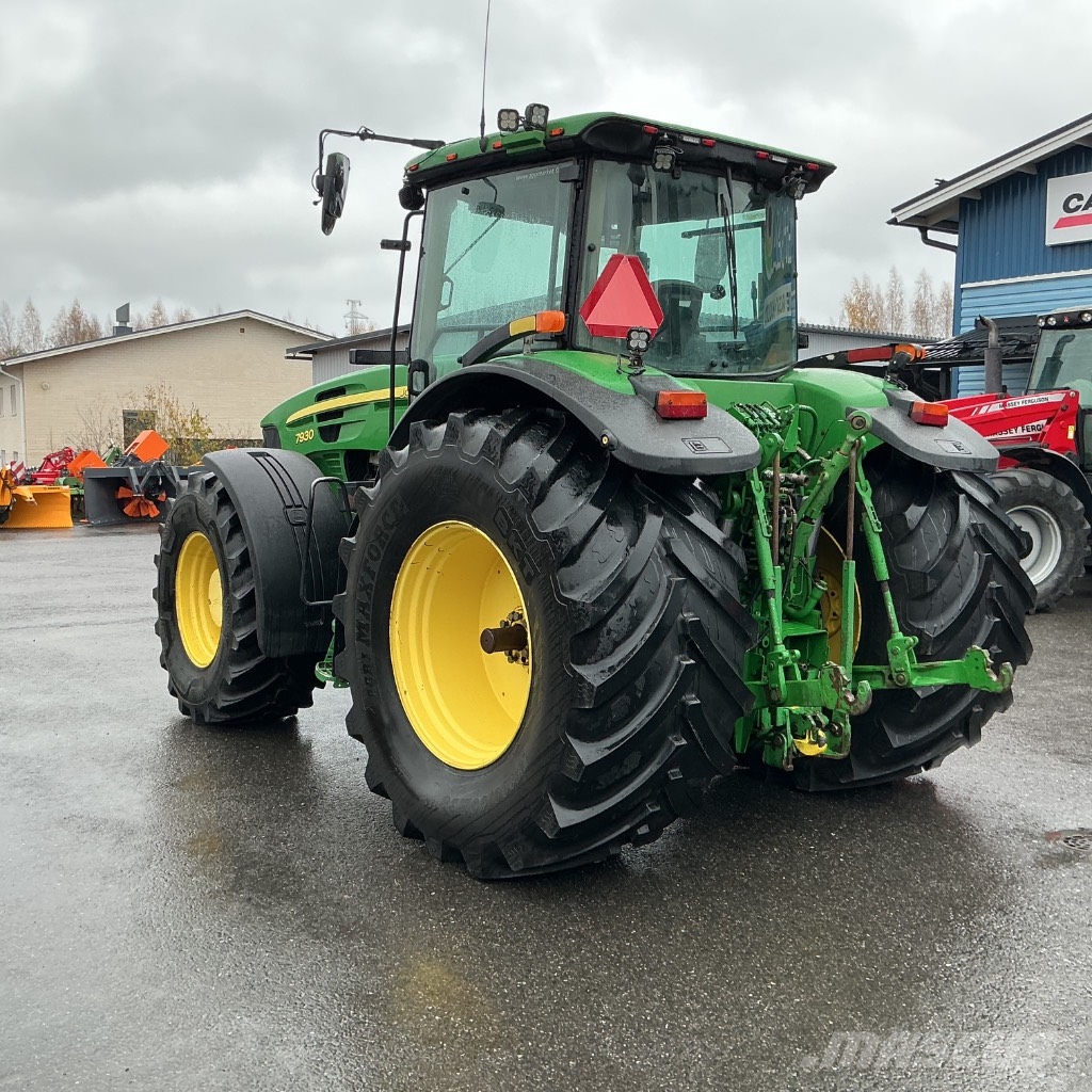 John Deere 7930 트랙터
