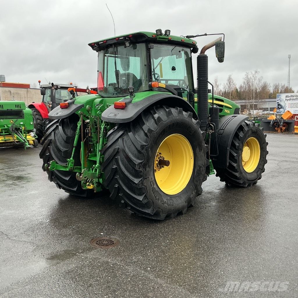 John Deere 7930 트랙터