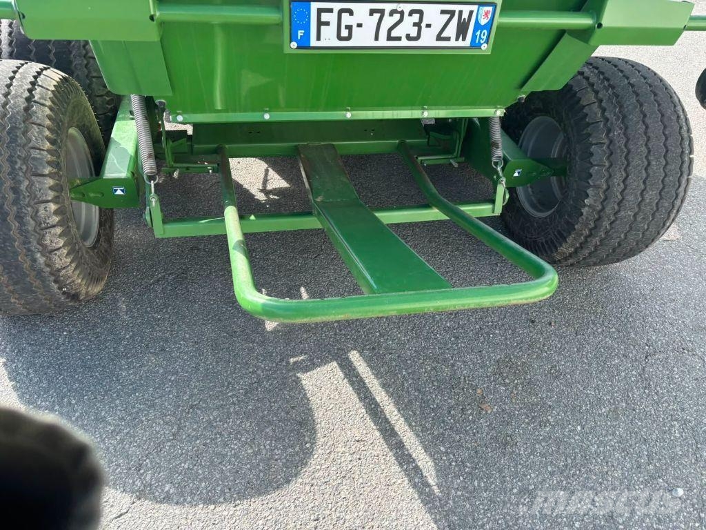 Krone COMPRIMA V150 Ritinių presai