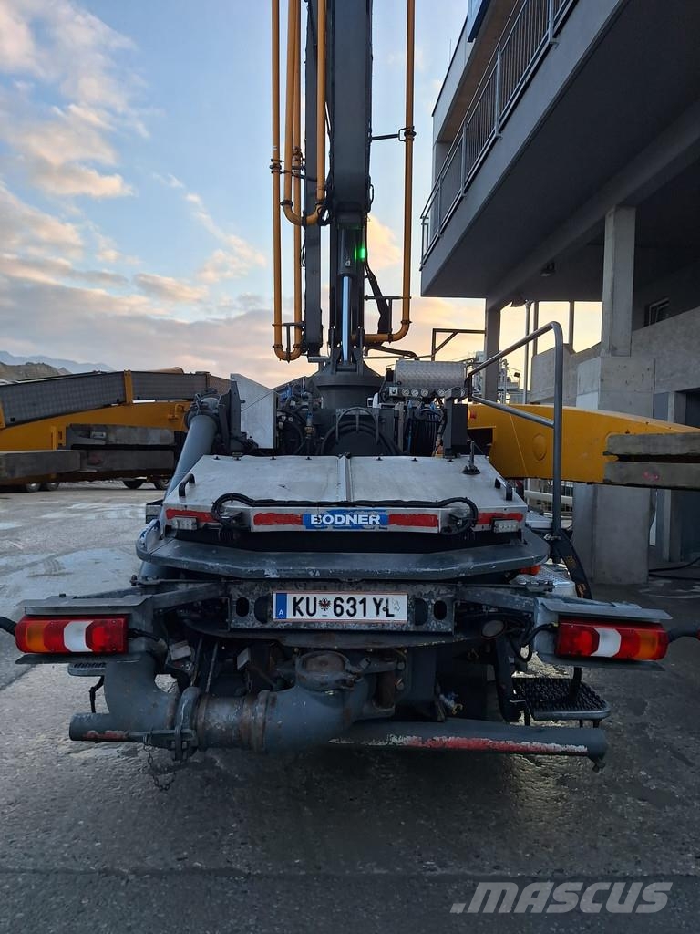 Liebherr THP 50 Betonpomptrucks
