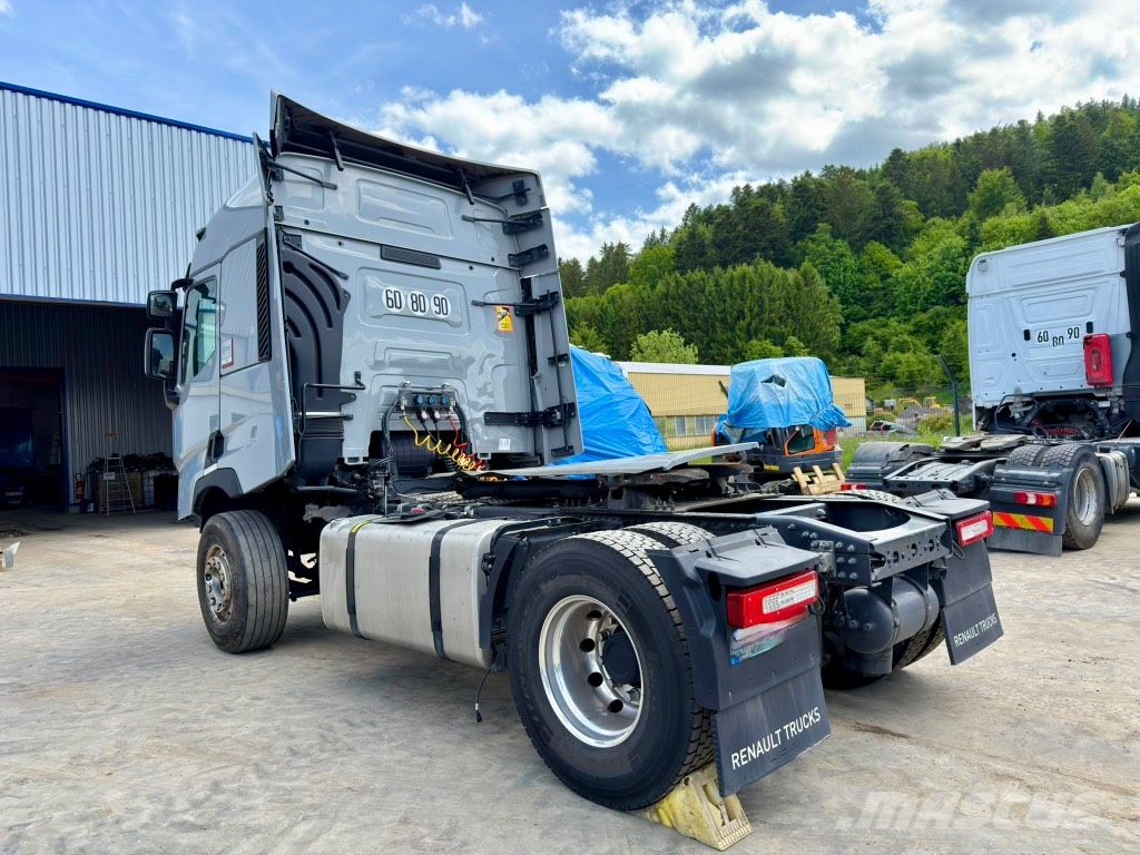 Renault T 480 ∗ACCIDENTE∗DAMAGED∗UNFALL∗ Trækkere