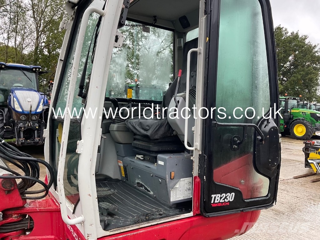 Takeuchi TB 230 Mini ekskavatori < 7 t