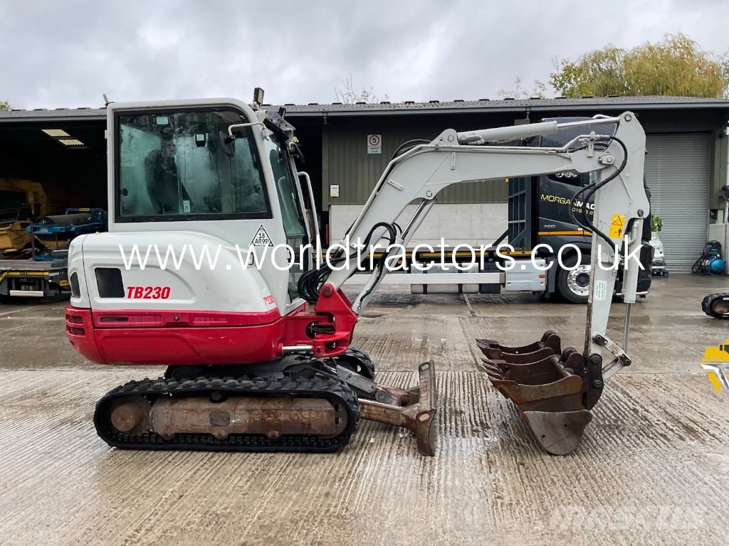 Takeuchi TB 230 Mini ekskavatori < 7 t