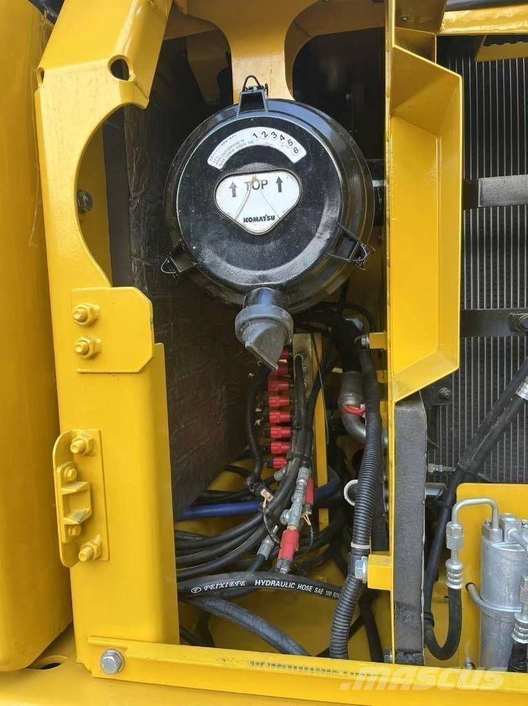 Komatsu PC 160 Escavatori cingolati