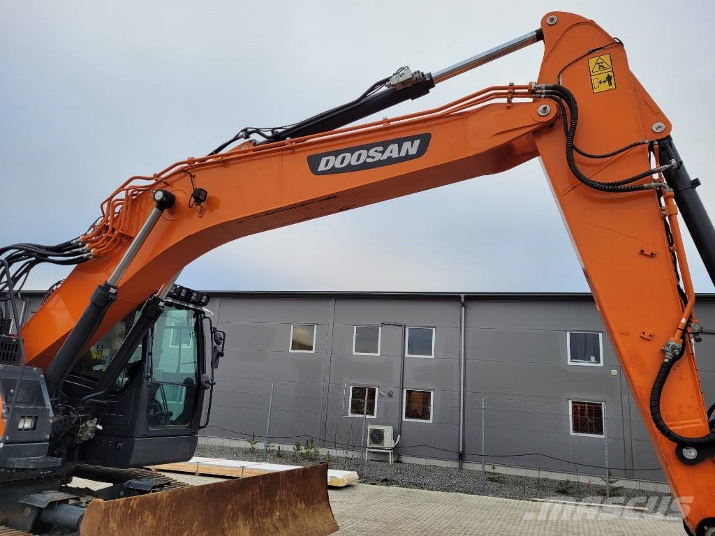 Doosan DX 235 LCR - 5 , UTHYRES Raupenbagger