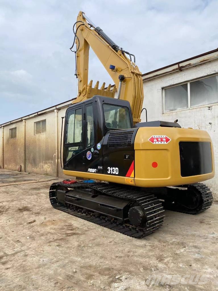 CAT 313 D Gravemaskiner på larvebånd