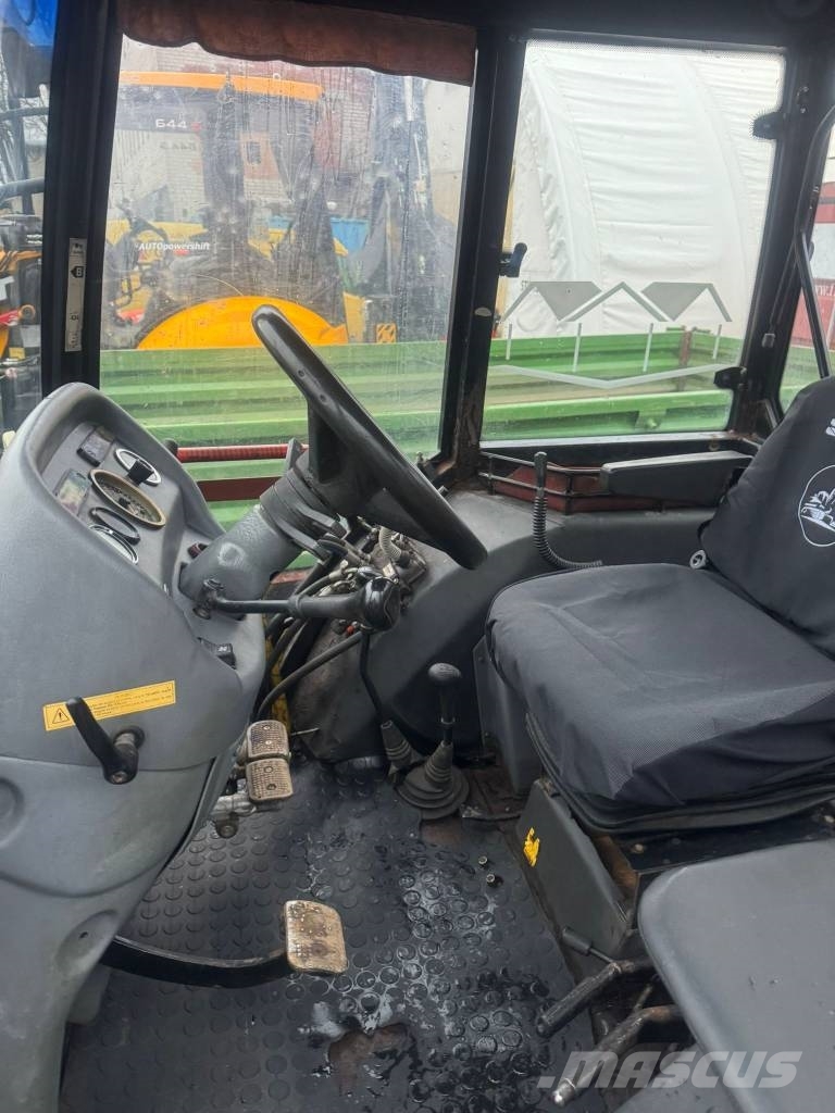 Farmtrac 675DT Трактори