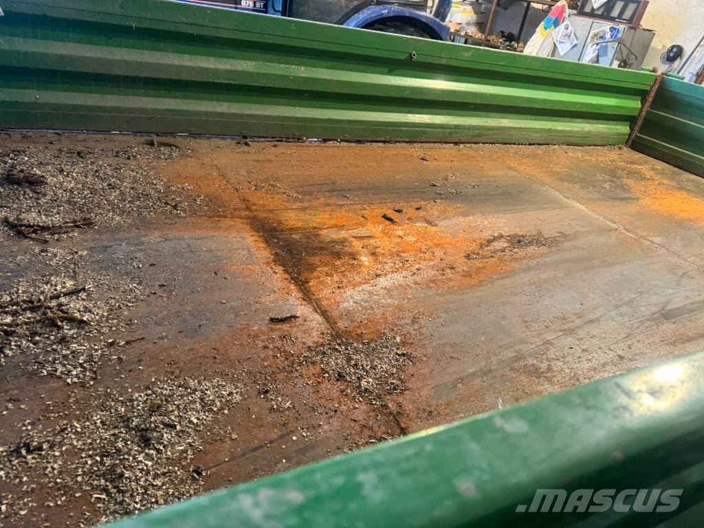 Farmtrac 675DT Трактори