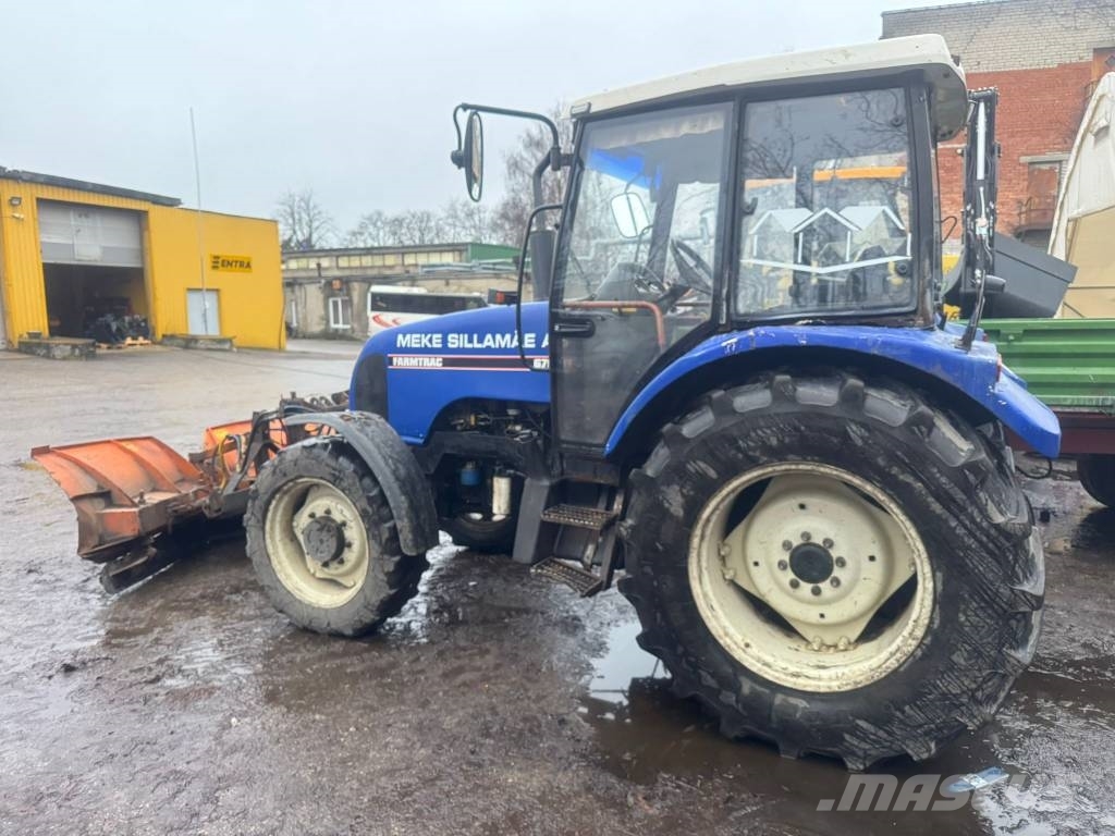 Farmtrac 675DT Трактори