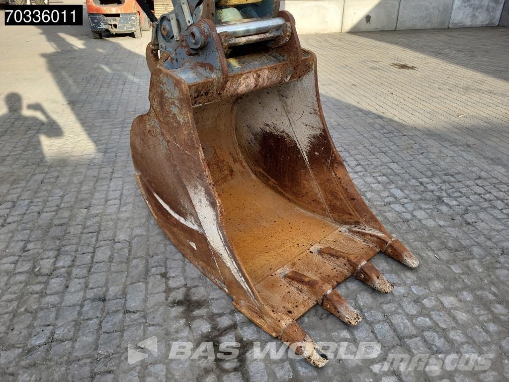 Liebherr A918 ホイール式油圧ショベル（パワーショベル・ユンボ・バックホー）