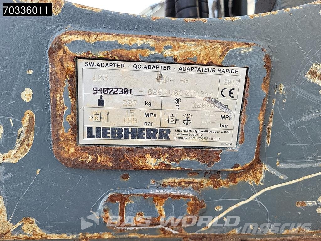 Liebherr A918 ホイール式油圧ショベル（パワーショベル・ユンボ・バックホー）