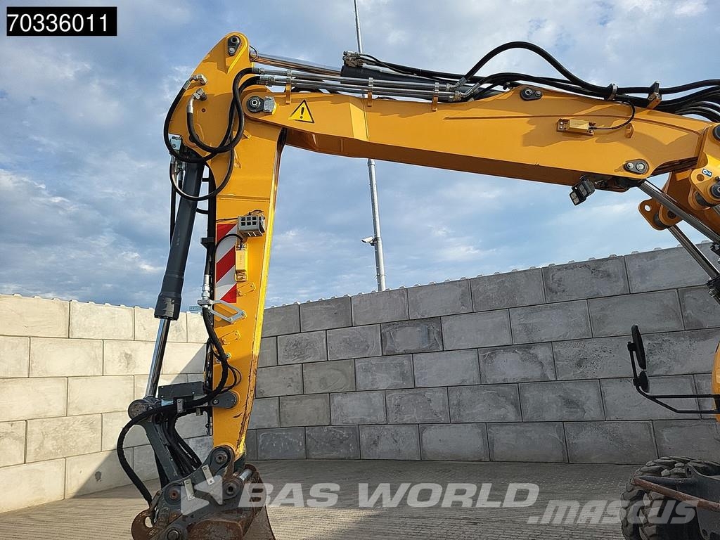 Liebherr A918 ホイール式油圧ショベル（パワーショベル・ユンボ・バックホー）