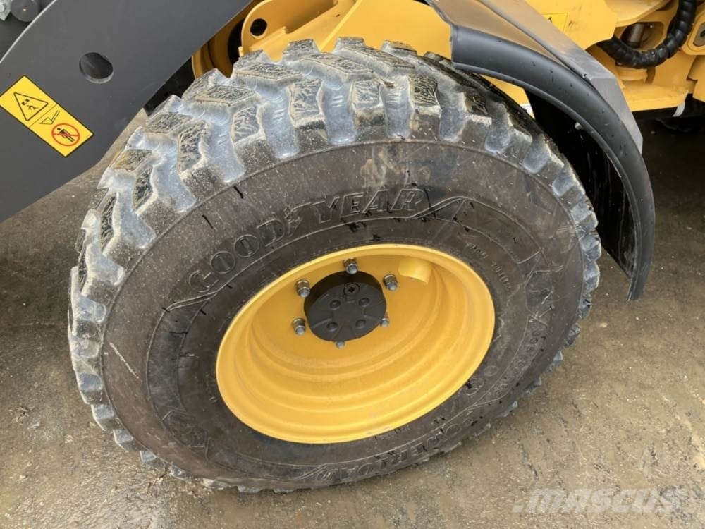 Volvo JL20H Electric Skid steer mini utovarivači