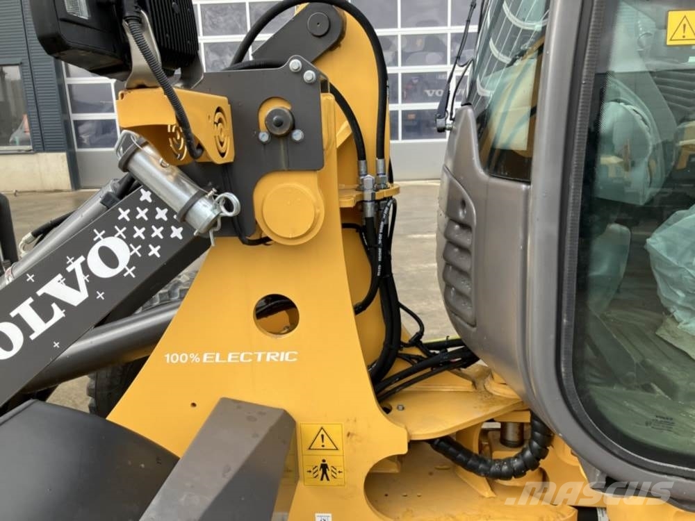 Volvo JL20H Electric Skid steer mini utovarivači