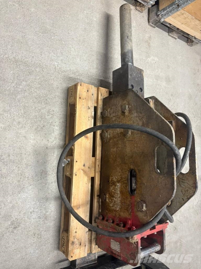 Huppi 402 Marteau hydraulique
