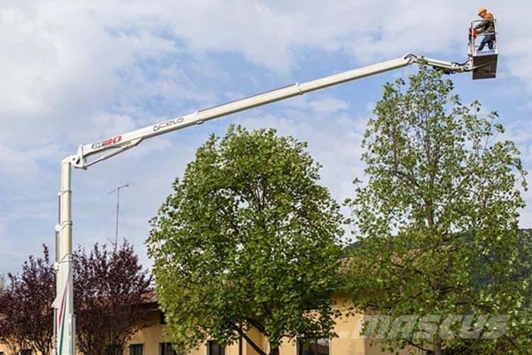 Cela DT Crawler 30 | Hoogwerker | spin-rupshoogwerker Kompaktiškas savaeigis strėlinis keltuvas
