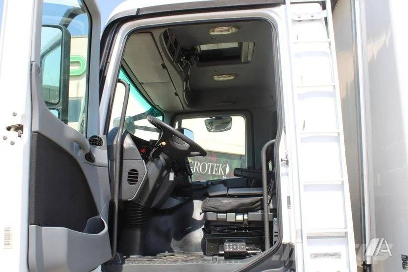 Mercedes-Benz Actros 2532---001 溫控卡車