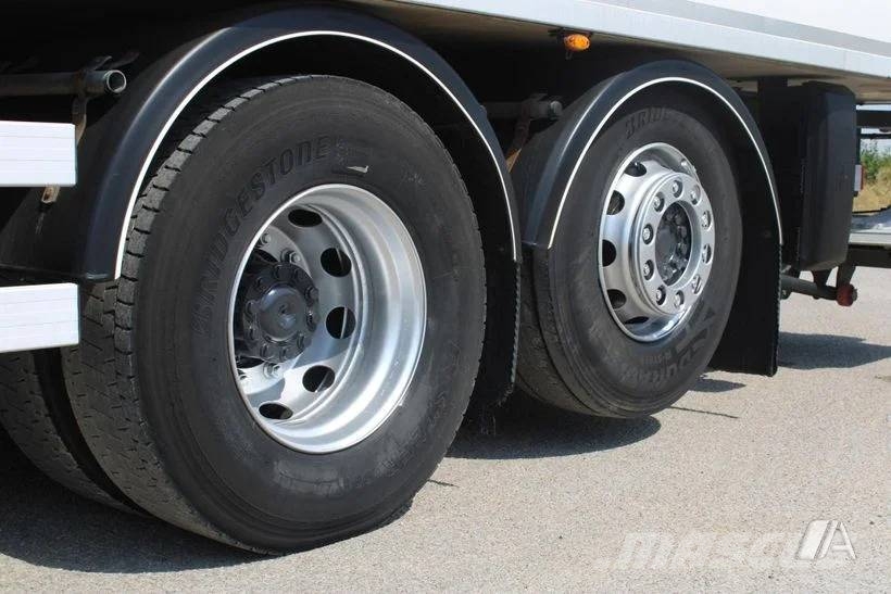 Mercedes-Benz Actros 2532---001 溫控卡車