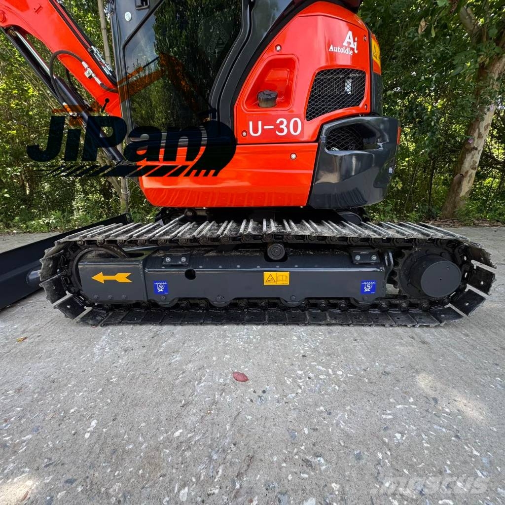 Kubota U 30 小型挖掘机