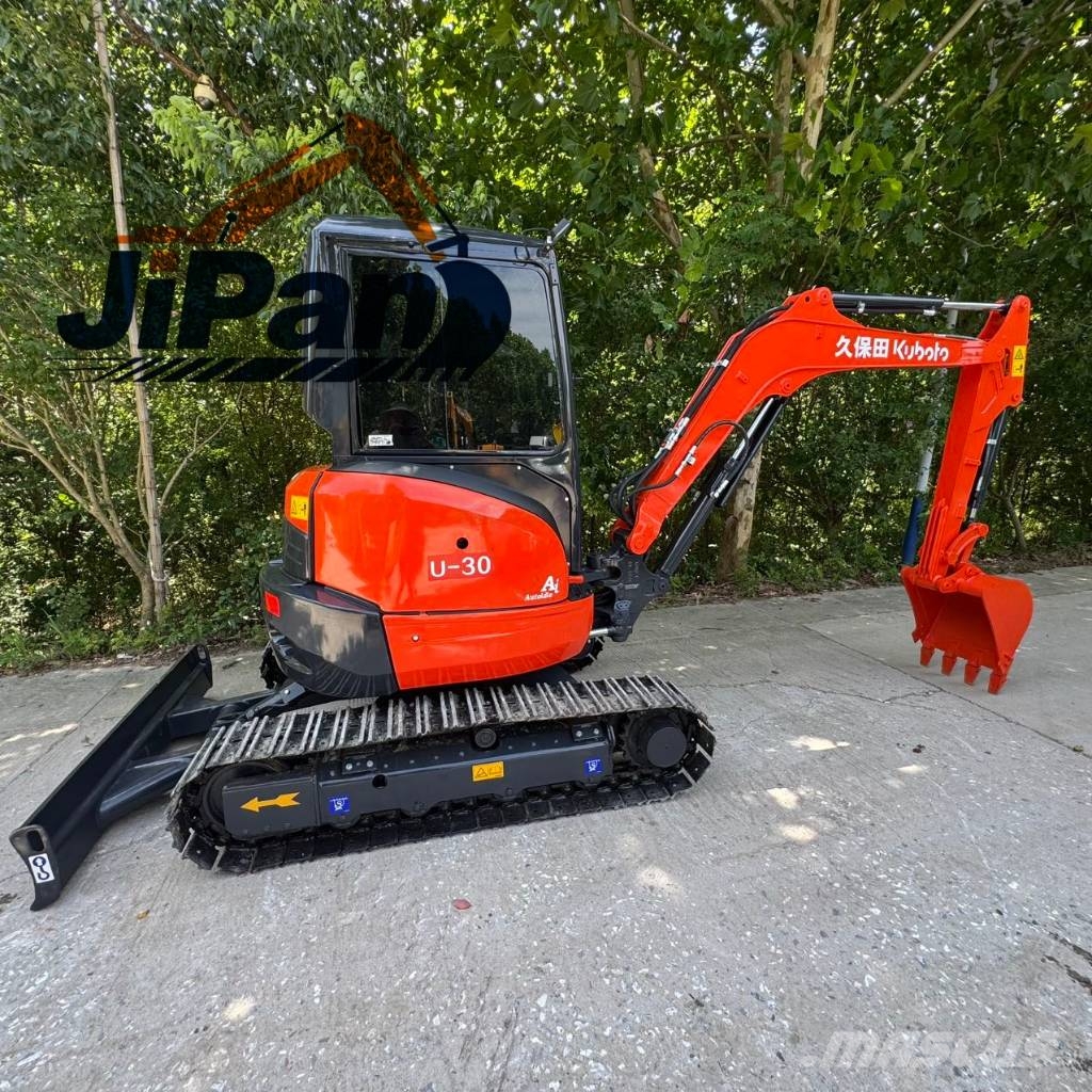 Kubota U 30 小型挖掘机
