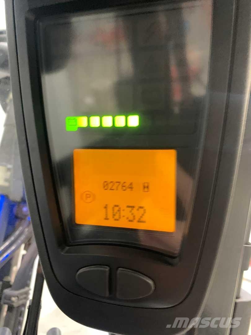 Linde E30L Electric forklifts