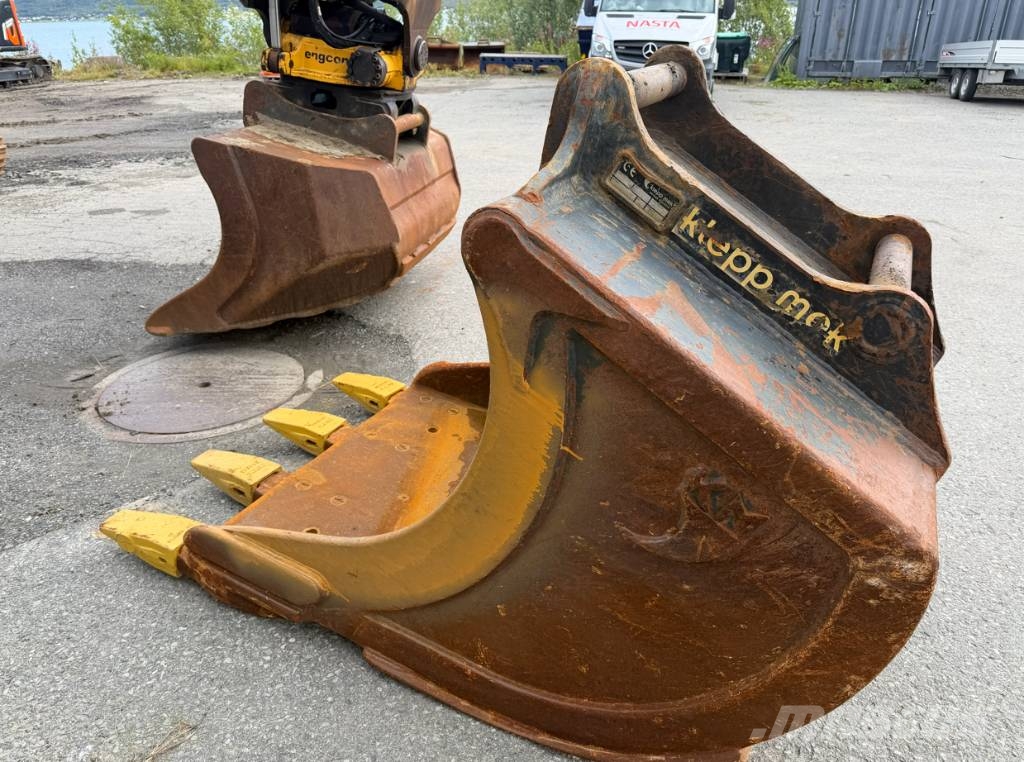 CASE CX 210 Rupsgraafmachines