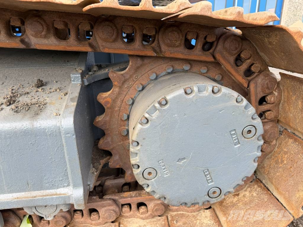 CASE CX 210 Rupsgraafmachines