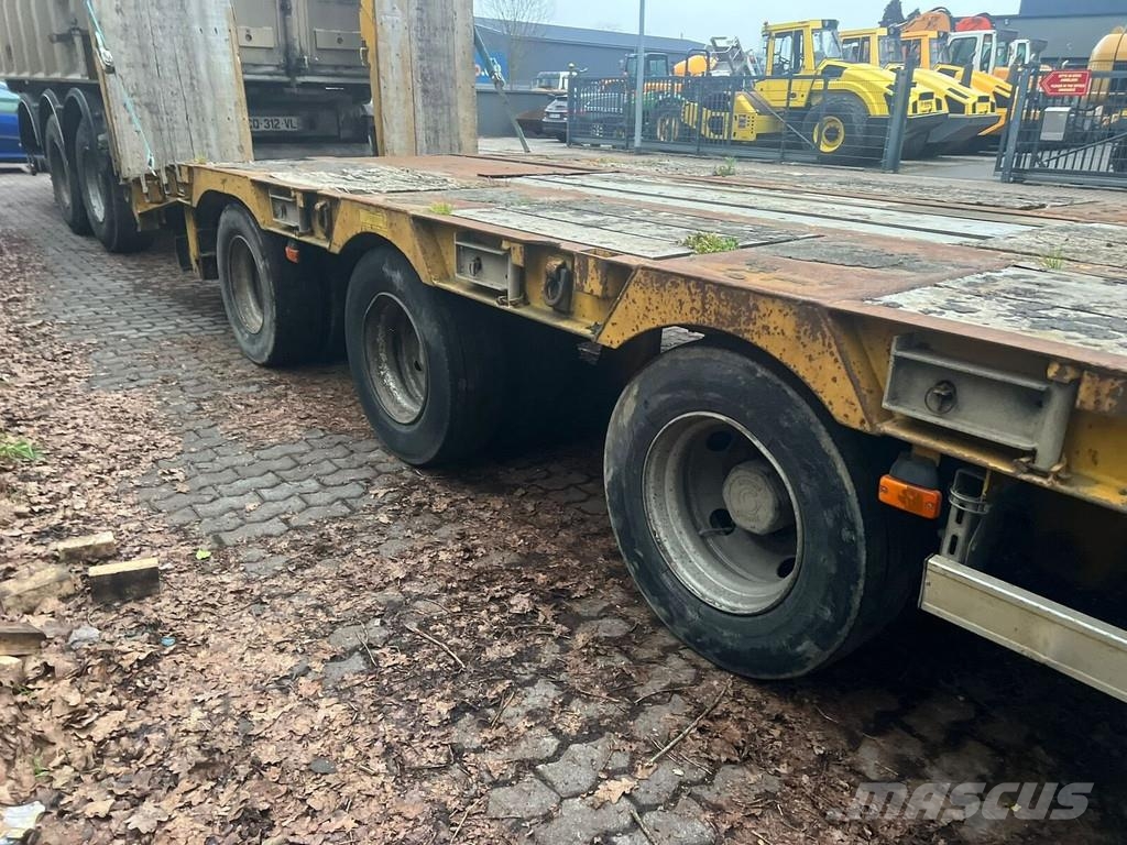 Actm S 46315 Nisko-utovarne poluprikolice
