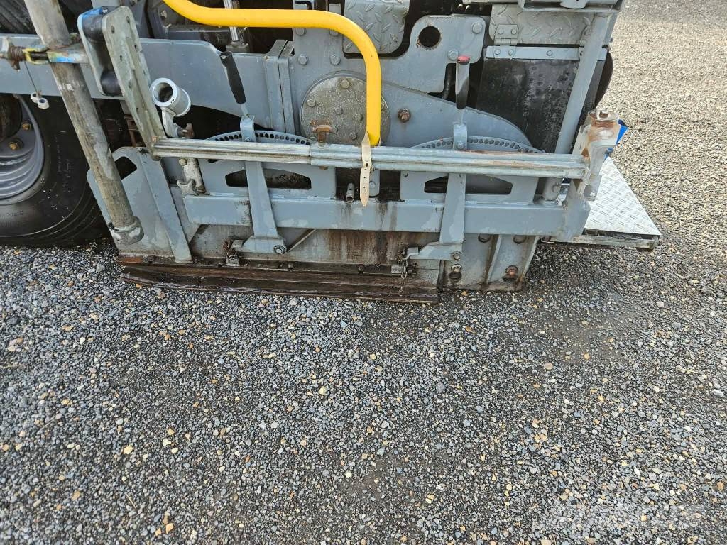 Vögele SUPER 1303-2 Asfaltsläggningsmaskiner