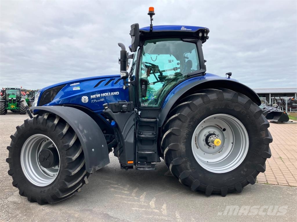 New Holland T7.315 HD Traktorit