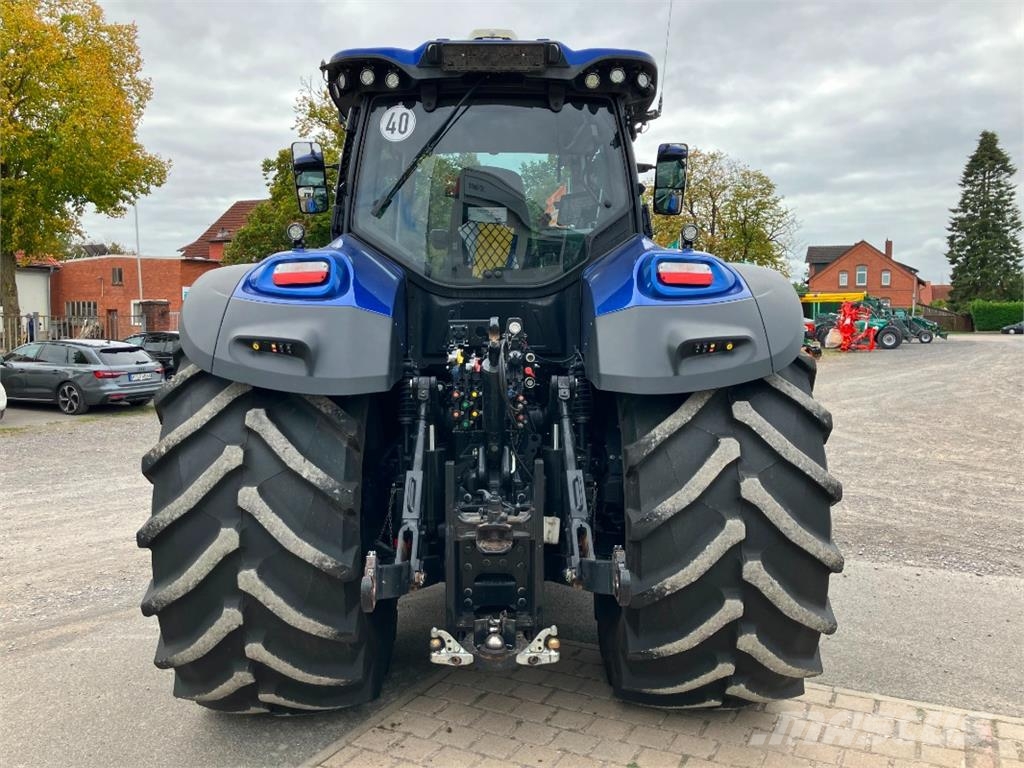 New Holland T7.315 HD Traktorit