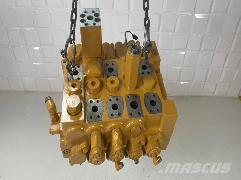 CAT 345C Main valve 5 spools Гідравліка