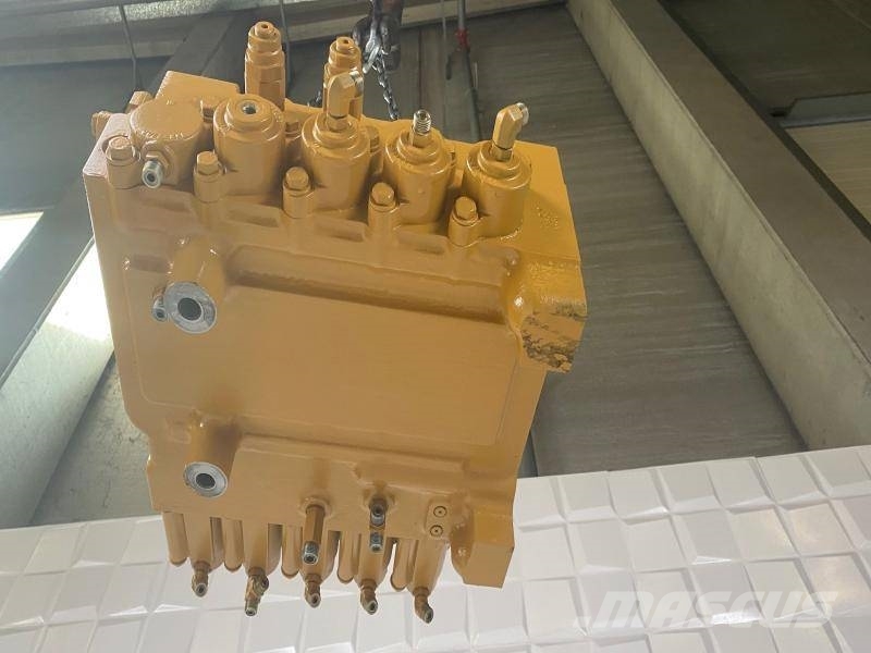 CAT 345C Main valve 5 spools Гідравліка