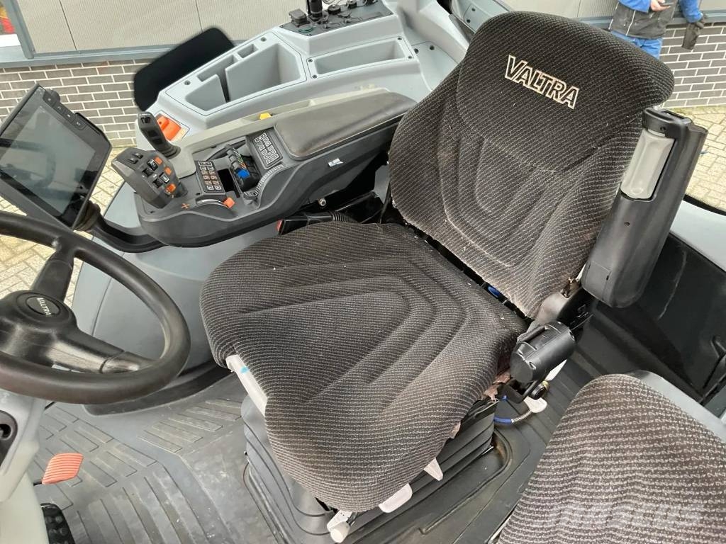 Valtra T234 Direct smart Touch Traktorer