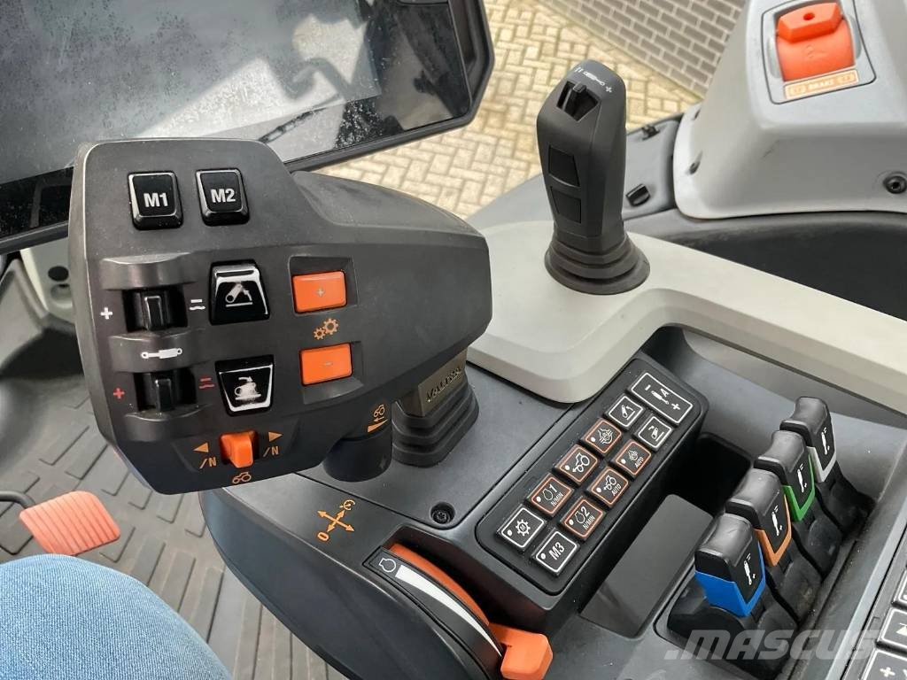 Valtra T234 Direct smart Touch Traktorer