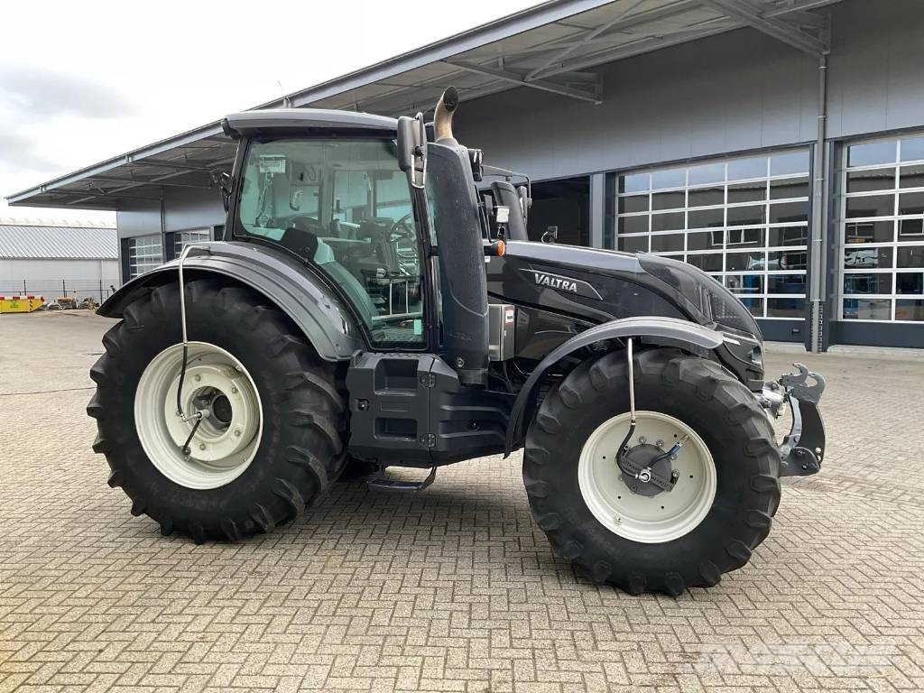 Valtra T234 Direct smart Touch Traktorer