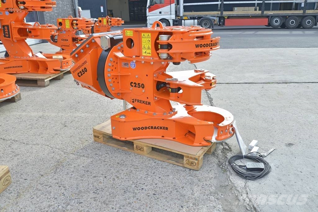 Westtech Woodcracker C250 - Schere .. NEW - on stock !!! Строительная техника - Другие