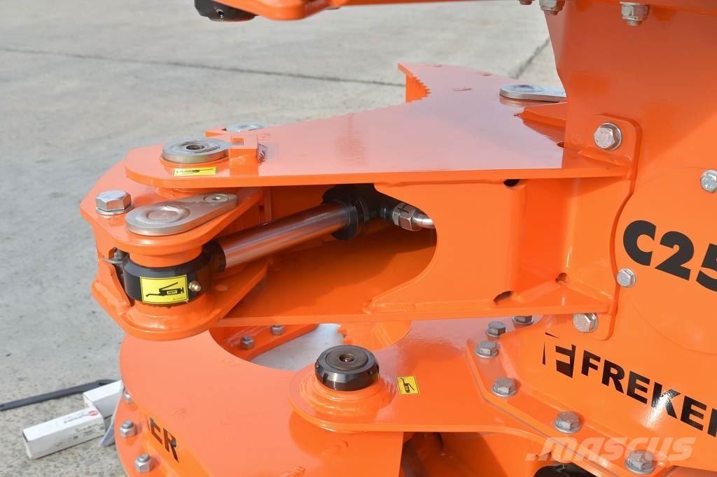 Westtech Woodcracker C250 - Schere .. NEW - on stock !!! Строительная техника - Другие