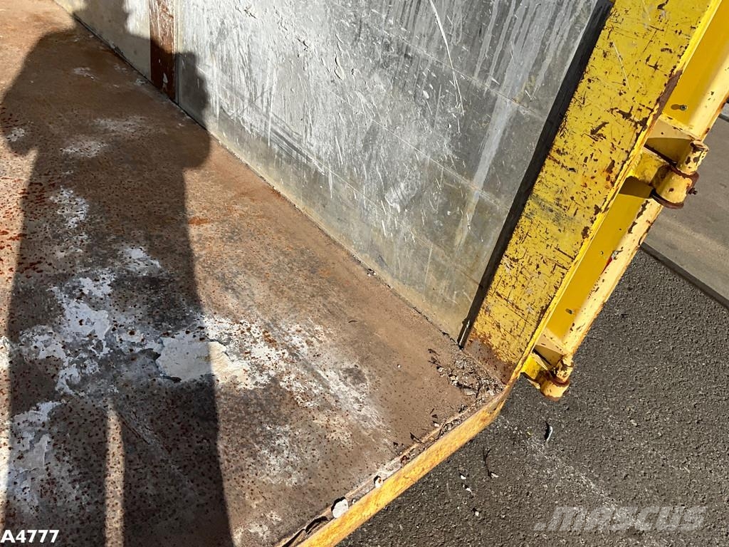  Container 9m³ Īpaši konteineri