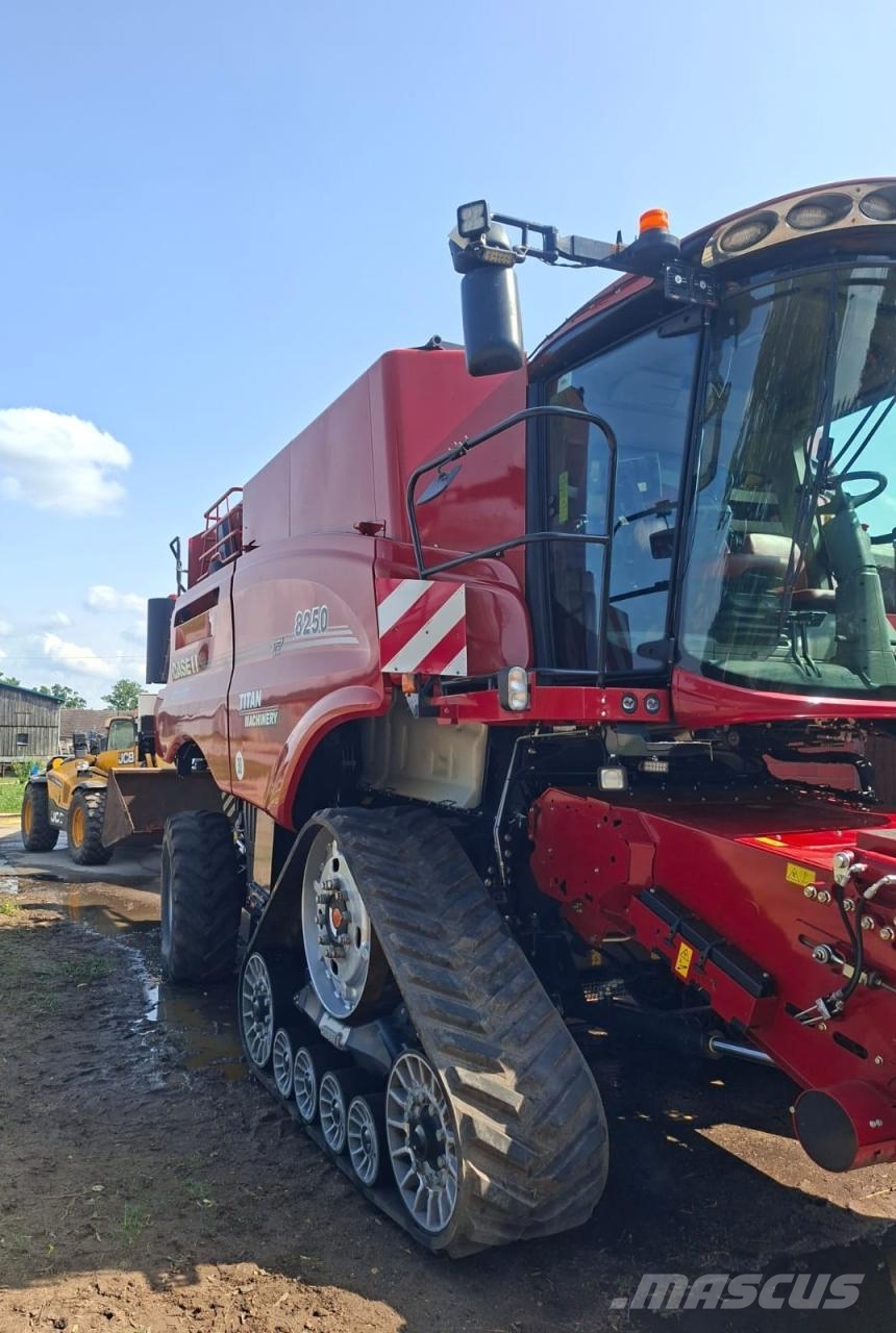 Case IH 8250 Axial Flow Stage V حصادات