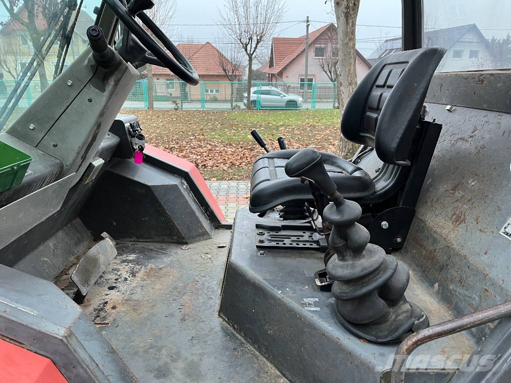 Manitou M26,2 2WD V-4264 IO Diesel forklifts