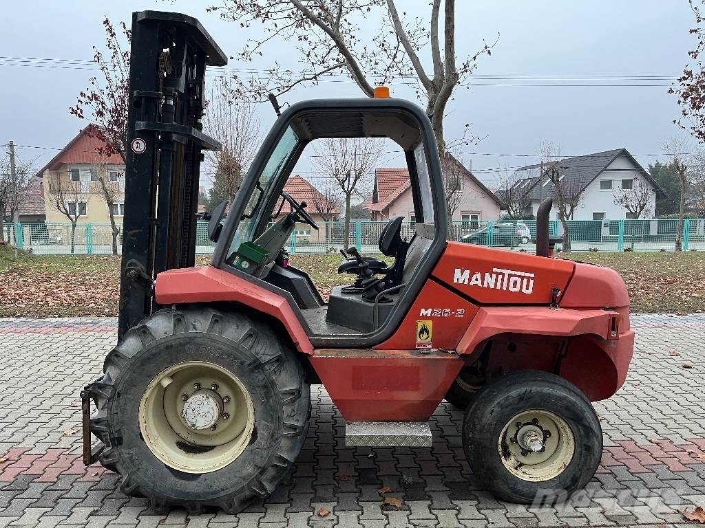 Manitou M26,2 2WD V-4264 IO Diesel forklifts