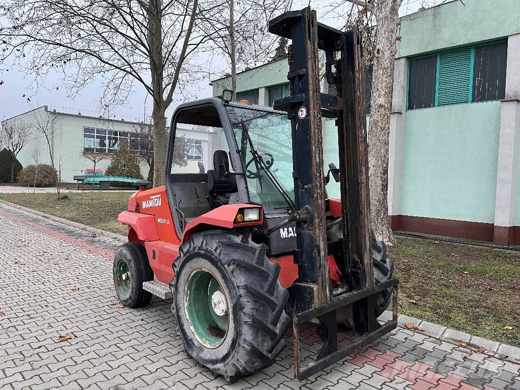 Manitou M26,2 2WD V-4264 IO Diesel forklifts