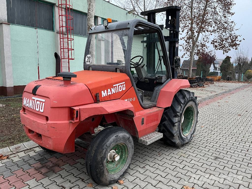 Manitou M26,2 2WD V-4264 IO Diesel forklifts
