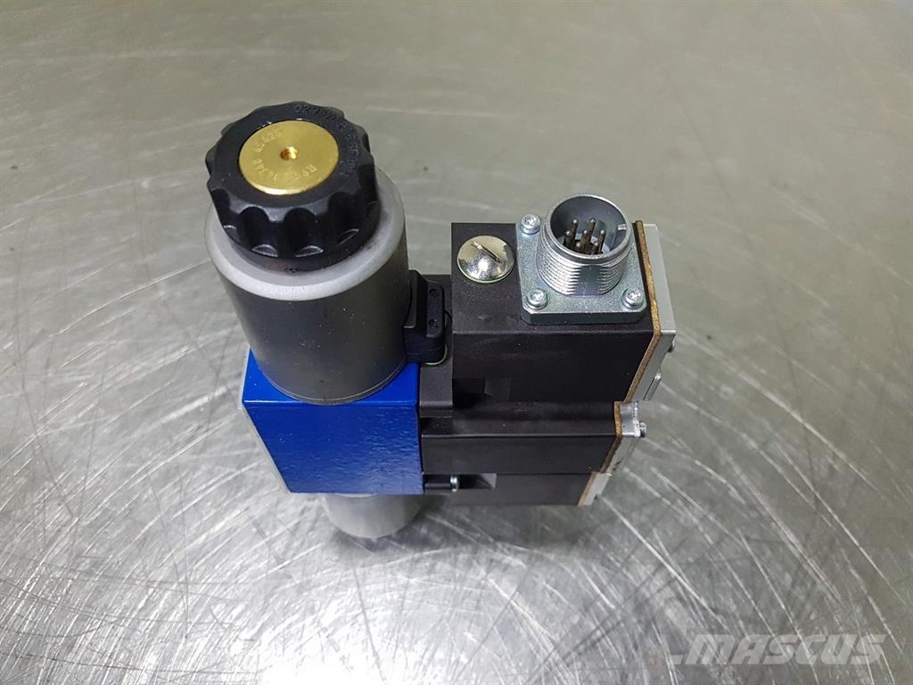 Rexroth 4WRAE6W15-23/G24N9K31/F1V-R900908195-Valve/Ventile Hydraulika