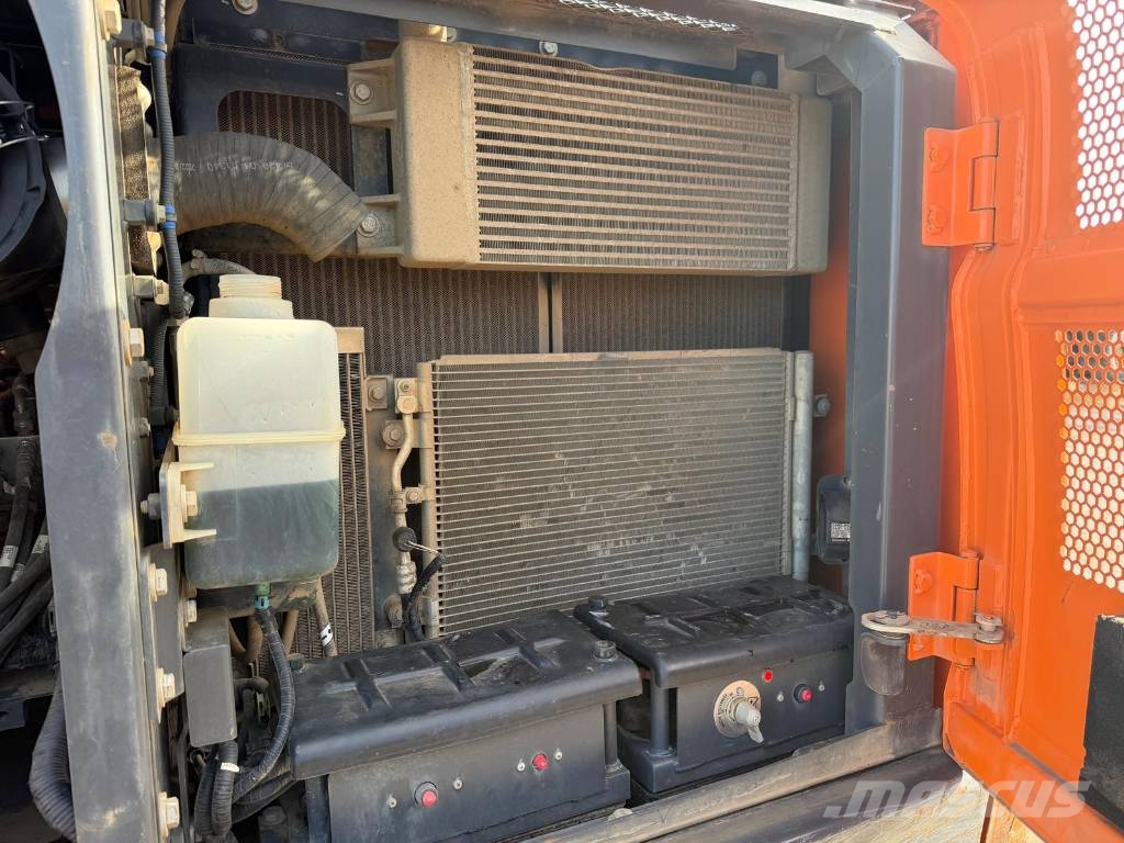 Doosan DX 140 LC-7 Crawler excavators
