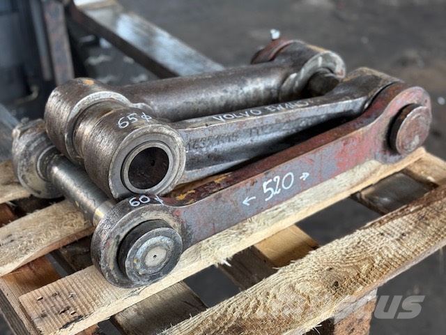 Volvo EW 140 EXCAVATOR LINKS Gieken en dippers